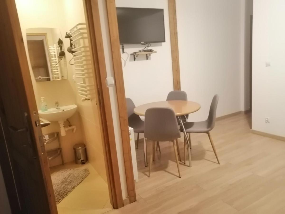 Pokoje Goscinne Przy Lesie Pobiedna Εξωτερικό φωτογραφία