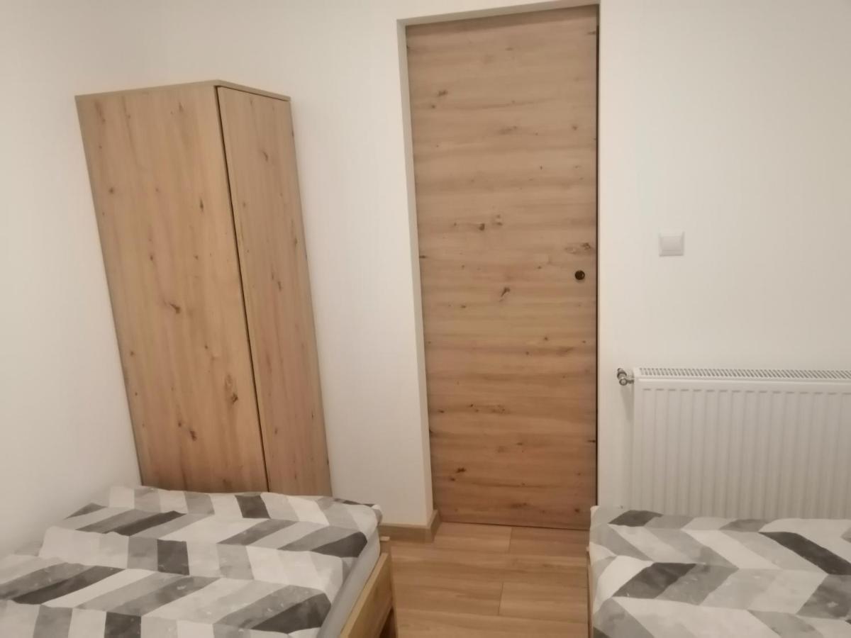 Pokoje Goscinne Przy Lesie Pobiedna Εξωτερικό φωτογραφία